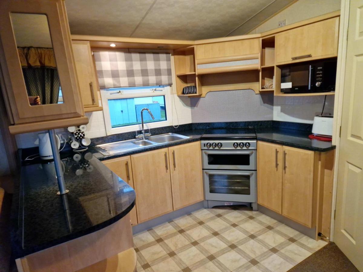 Jasmine'S Retreat - Pet Friendly, Ingoldmells Apartment Екстериор снимка
